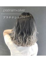 バトー(bAteAu)&nbsp;ブルー、グラデーション、エクステ、インナー、ハイライト