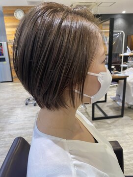 トレ(tre.) 甲子園口/髪質改善/縮毛矯正/ハイライト/酸性ストレート