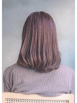 ニーイチイチ(211) 結べるボブ/ハイトーンカラー/大人ガーリー/似合わせカット