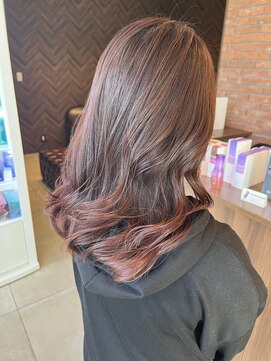 ルーチェ(Luce) ハイライトカラー　ピンク　stylist 辻川