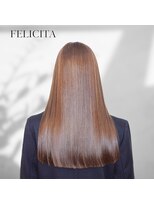 フェリシータ リコルソ(FELICITA RicorsO) 【FELICITA】切りっぱなし×髪質改善ツヤ髪
