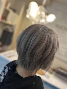 リシャール(R’E CHALE) ホワイティシルバー