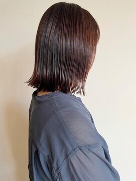 トップヘアー ミカワアンジョウ 安城(TOPHAIR MIKAWA ANJO) つやさらぱつっとボブ