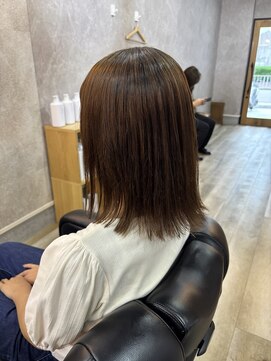 エンビ(embi.) 肩上切りっぱなしボブ