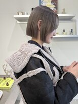ステン(sten)&nbsp;グレージュ切りっぱなしボブ