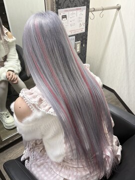 ヘアーグランデシーク(Hair Grande Seeek) ハイトーンダブルカラーホワイトシルバーピンクハイライト