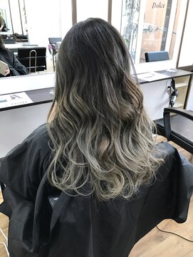 ドルチェ 心斎橋(Dolce) 【Dolce心斎橋】シルバーホワイトアッシュ☆