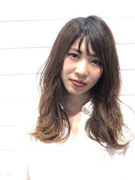 アンドシー(and.C) パーマ風ニュアンスヘア