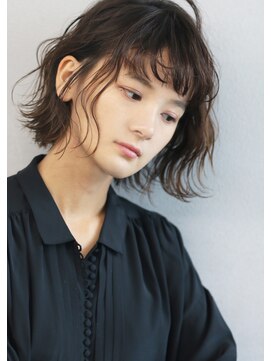 エヌ(N) 切りっぱなしボブ×波ウェーブ