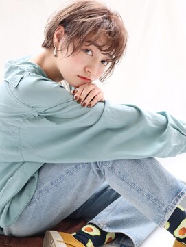 ネオリーブカフ 鶴ヶ峰店(Neolive caff) 横顔美人☆オトナ可愛い、丸みショート Neolive