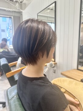 アーツ 茅ヶ崎(arts) 前髪/マチルダボブ/ピンクベージュ/インナーグレージュ/ショート