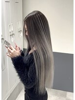 シエラ 心斎橋(CIERA.)&nbsp;バレイヤージュ　エアタッチ　ハイライト　20代