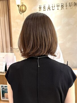 ビュートリアム265(BEAUTRIUM 265) ◆ボブ/ミニボブ/銀座/ニュアンスカール/ベージュ/ワンレングス