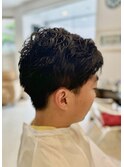 メンズカット+眉毛カット+炭酸クレンジング¥3,800 +パーマ