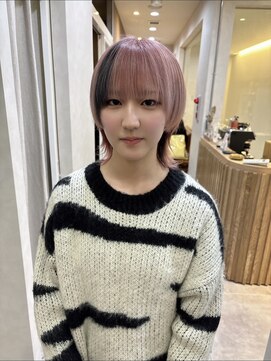 ジル(JiLL.) デザインペールピンクショートウルフ【広島/本通】