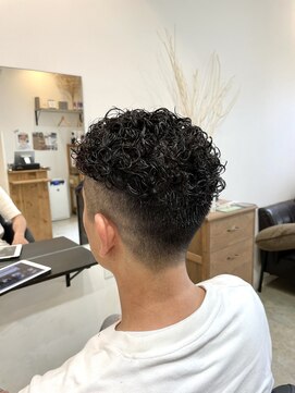 ヒト(Hito) リョーちんパーマ