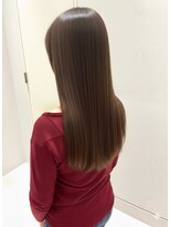 ルピナ(Lupina) METEOカラーで叶う、サラ艶ロング