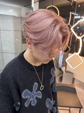 ラ キング(LA KING) 刈り上げセンターパート/波巻きツイストスパイラル/名古屋栄