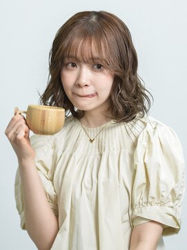 ロアーヘアーリム(RAWR hair RIM) 【RAWR】ウェーブミディアムメルティーカラー似合わせカット