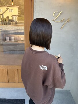 ロプ(Lop) 切りっぱなしボブ