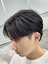 オーバル ジングウマエ(OVARL jingumae)&nbsp;ナチュラルフェザーショートパーマセンターパート