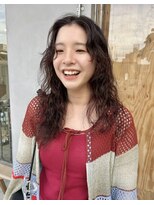 イン(in.)&nbsp;ミディアムパーマ/外国人風
