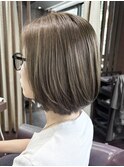 丸みのあるボブ×ミントカラー