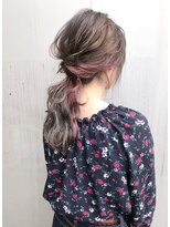 アドレ(ADORER)&nbsp;アレンジと相性◎インナーカラーピンク