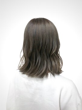 バブルス 本川越店(BUBBLES) スモーキーグレージュ