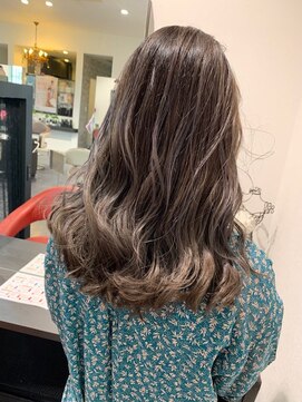 ヴァン カウンシル 岐阜店(VAN COUNCIL) グレージュ☆バレイヤージュ