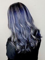 エール(a:le) ネイビーと ハイライトシルバー