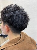 強めパーマスタイル