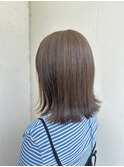 オリーブベージュ×ベージュイヤリングカラー