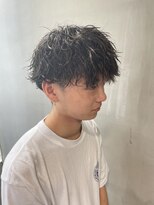 シェノン オム 梅田(CHAINON HOMME)&nbsp;MEN'S HAIR/束感ショート/波巻き/マッシュパーマ/ハイライト