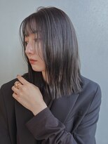 ダークグレージュ/ナチュラルストレートボブ/表参道青山