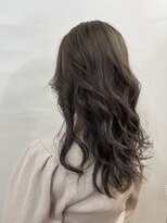 ティンク 横浜(Tink)&nbsp;艶感グレージュ/Tink横浜/岩野滉大