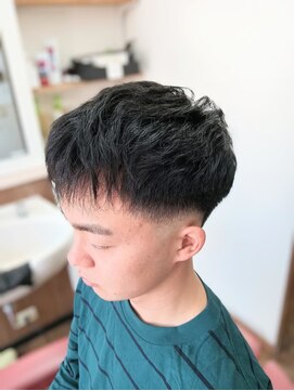 髪部リアン(髪部 lien) スキンフェード