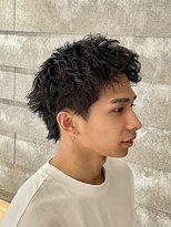 ニアウ 伊勢崎連取店(Niau)&nbsp;スパイキーショートメンズショートアップバングピンパーマ