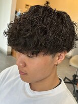 フゥ 宇都宮(FeU) 栃木メンズ波巻きスパイラルパーマシャドウパーマツイストパーマ