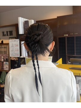 リン(Lin.) タイトヘアアレンジ【リズ】