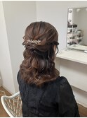 ルーズ×ハーフアップ
