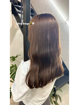 ワンカラーで作るほんのりolive beige 