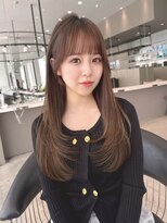 ロンド クラン 岡崎(Lond Clan)&nbsp;耳掛けしても可愛い顔まわり×レイヤーカット