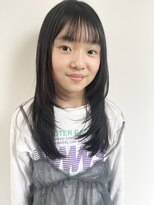 ヘアーアイストゥーレ(HAIR ICI TRE)&nbsp;キッズ　カット　ロング　ミディアム　レイヤー　担当阿知波