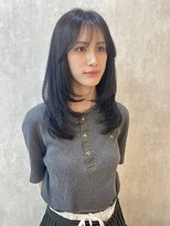 ユウォン 四日市(YUWON)&nbsp;透ける暗髪 × 柔らかレイヤー