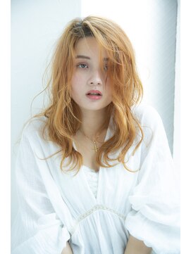 ミエルヘアーエスト 新宿店(mielhair est) 透明感のあるイエローベージュ【新宿】