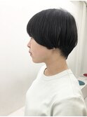 パツッとラインのマッシュスタイル