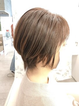 パシフィックダズールバトン(Pacific Dazzle baton) 30代リアルサロンスタイルショートレイヤー神戸垂水明石人気