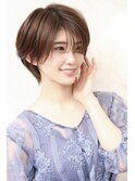 大人可愛い耳掛けショート 前髪ありショート シースルーバング