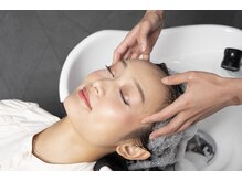 『頭皮を整え髪も美しく』【ヘッドスパ】頭皮と心をリセットする極上のセラピー空間を＊